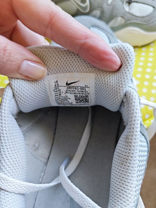 Маратонки Nike, размер 40