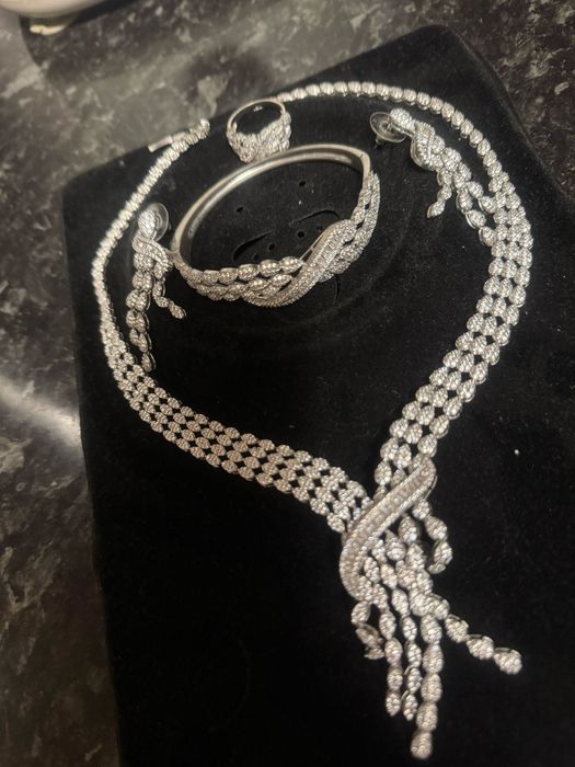 Bijuterii de mireasa