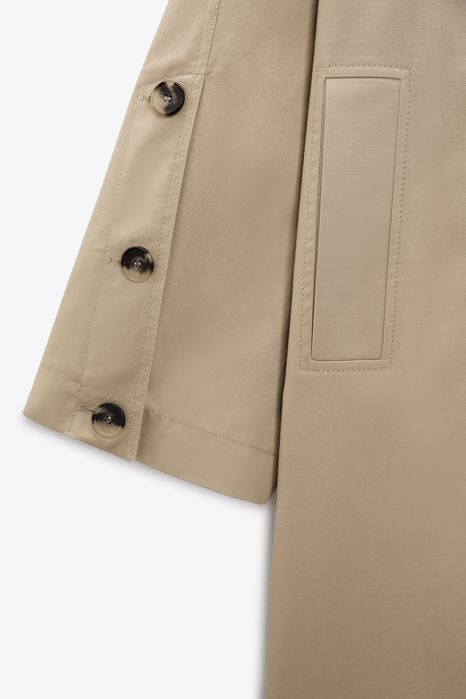 Trenchcoat Zara limited