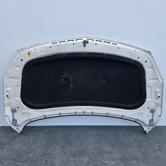 Capota motor alba Opel Astra J