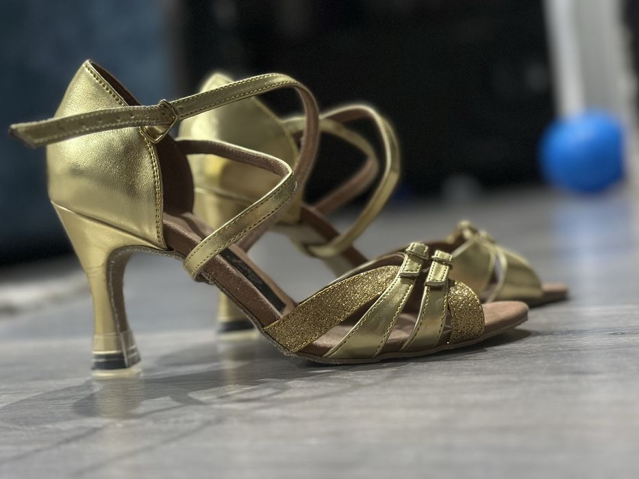 Протам туфли для танцев