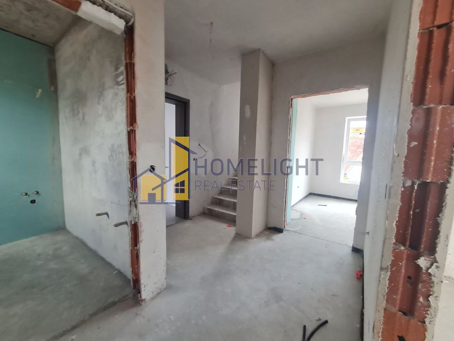 Продава се Четиристаен апартамент в София, Павлово - 239 кв.м за 1277 €/кв.м - Снимка #6