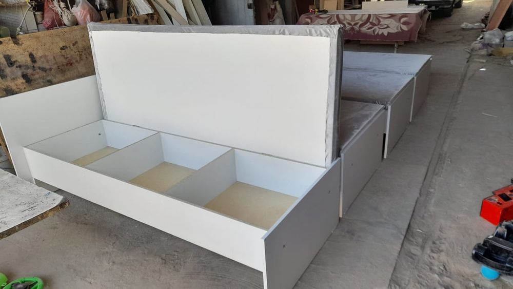 Новый одинарный кровать