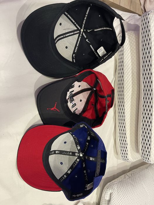 Шапки Nike Barcelona Jordan New Era Disney Uptempo Adidas Puma Diesel