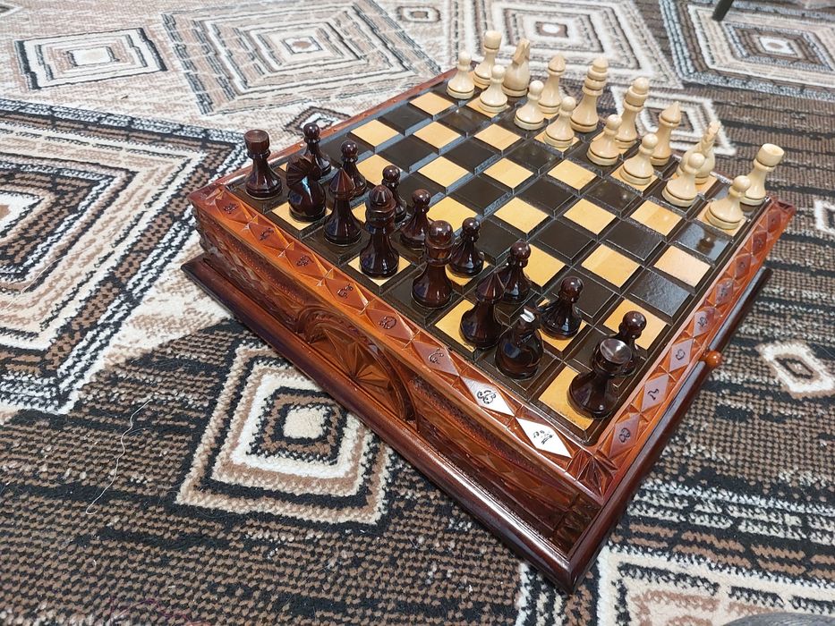 Шахматы ручной работы