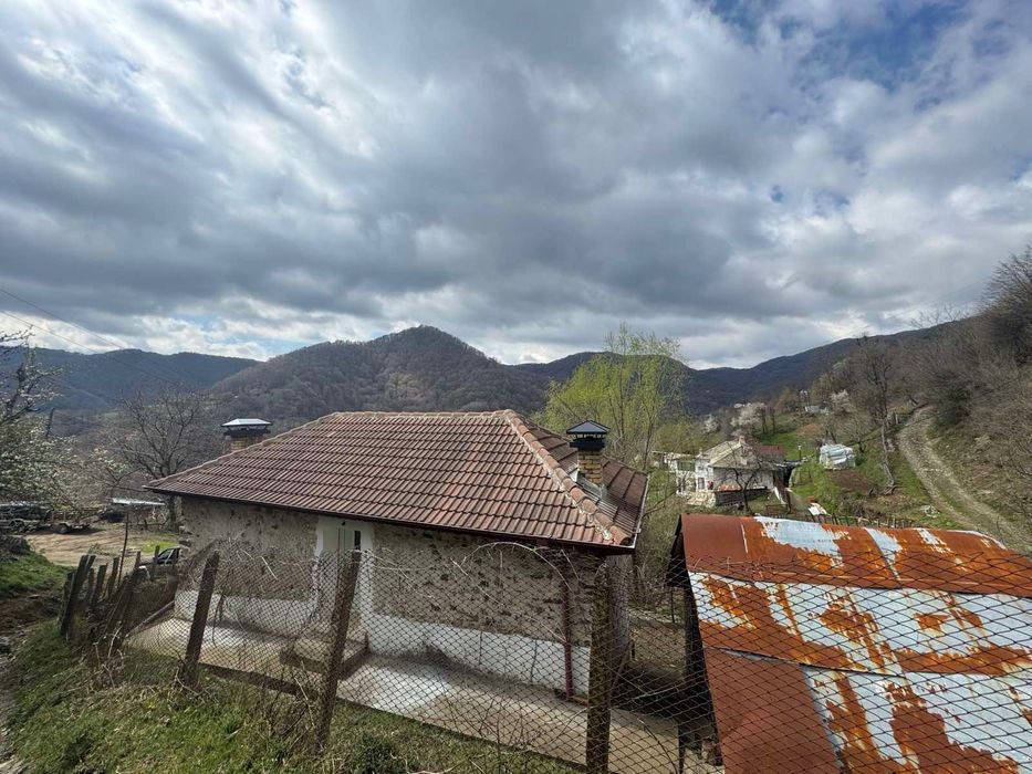 Къща в село Аламовци, Златоград