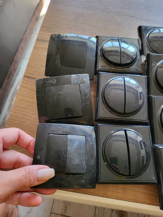 Черни ключове еденични, двойни и девиаторни 13бр за 19.90лв.