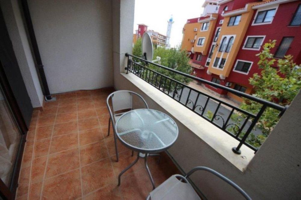 Продава се нов студио апартамент на брега на морето, Ахелой