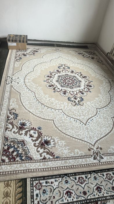 Корпешки подушки белье