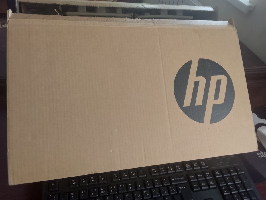 HP noutbuk offisniy
