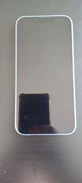 Продава iPhone 14 Blue 128 GB