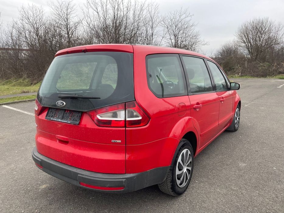 Ford galaxy 7 locuri