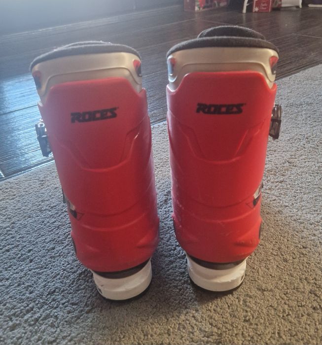 Clăpari copii Roces reglabili 30-35 și bețe Leki 90 cm