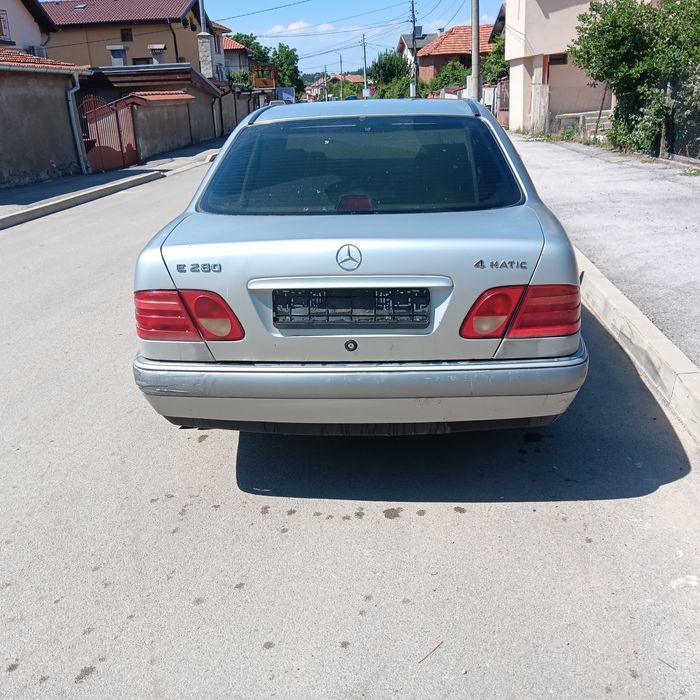 Mercedes W210 E280 4 Matic  на части!