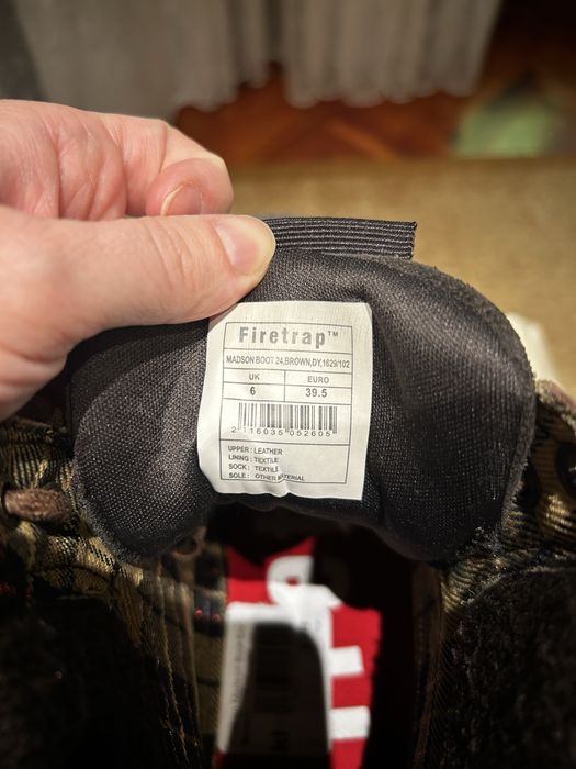 Ghete de piele Firetrap, noi