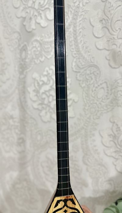 Продам Домбыра размер 44