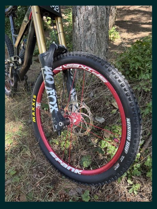 Колело мекица YT tues 2018 26 цола гуми kashima вилка fox 40