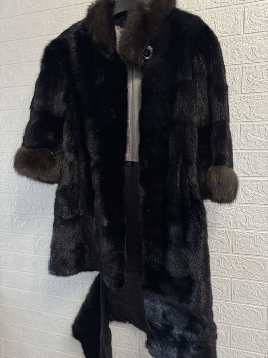 Продам Шубу норковую