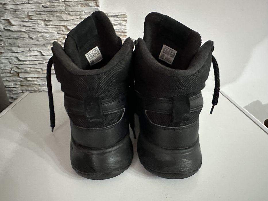 кроссовки adidas оригинал