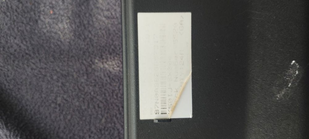 Лаптоп      ASUS