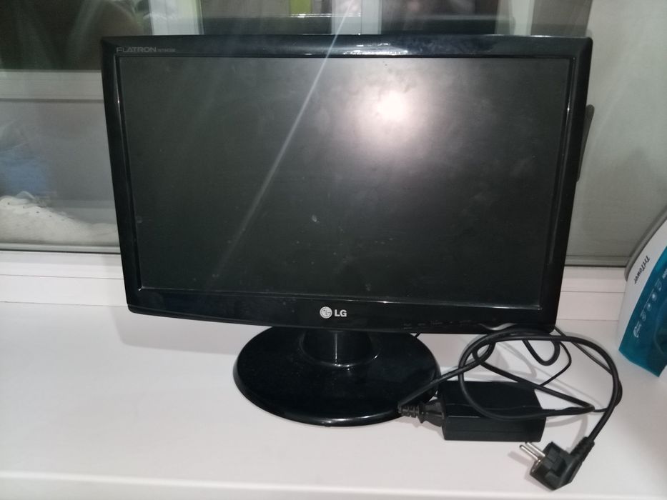 Продам монитор Lg