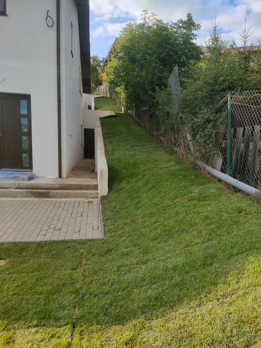 Vanzare case in Stolna Stolna • OLX.ro