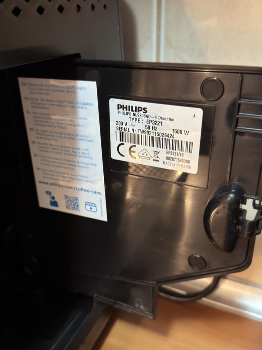 Espressor automat Philips EP3221