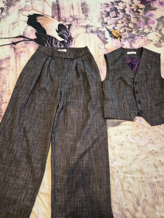 Дамски сет - панталон и елек