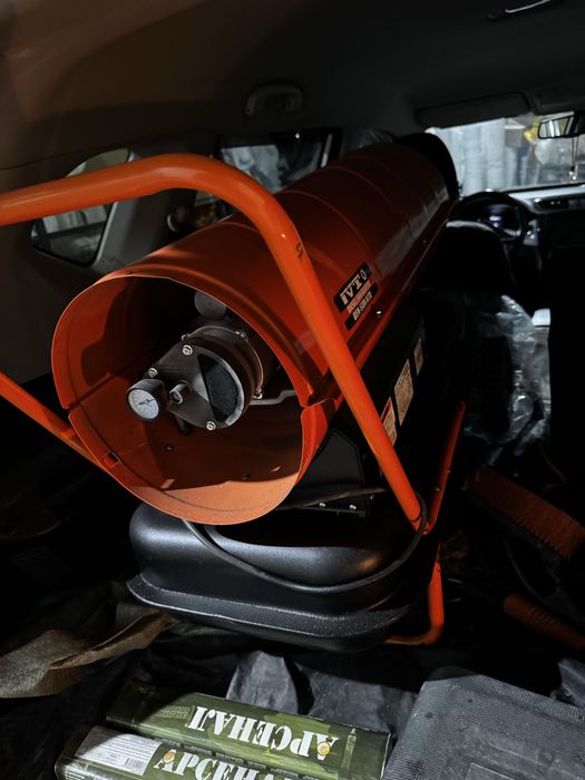 Продам дизильную тепловую пушку мощностью 50 кват новая на гарантии