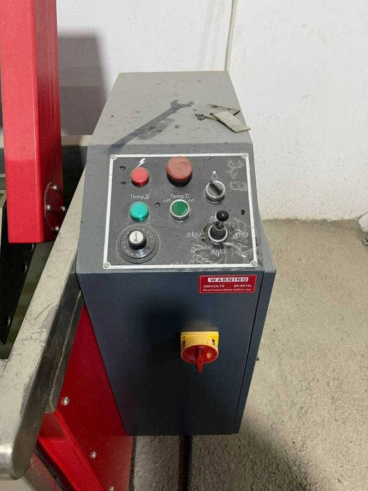 Продаётся стенд для опрессовки головок блока цилиндров