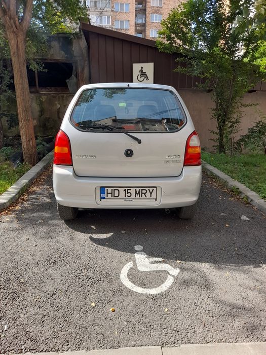 Vând Suzuki alto