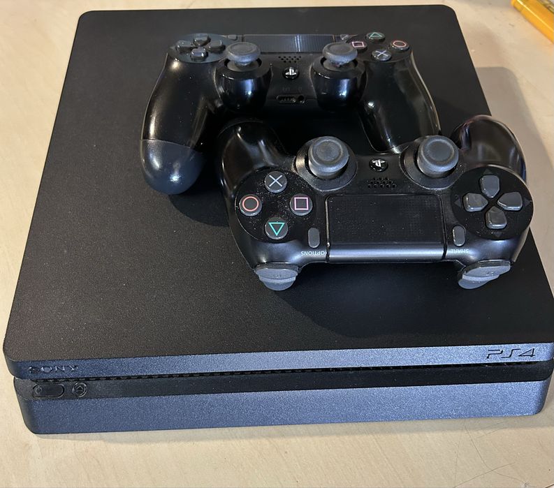 Плей стейшън 4 Перфектен