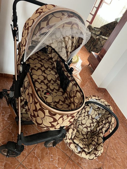 Set Carucior + patut copii