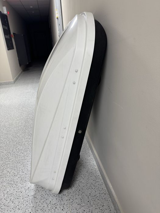 Автобокс  Багажник для автомобилей пенал