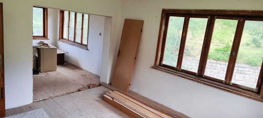 Продава се Къща в Брацигово - 176 кв.м за 557 €/кв.м - Снимка #1