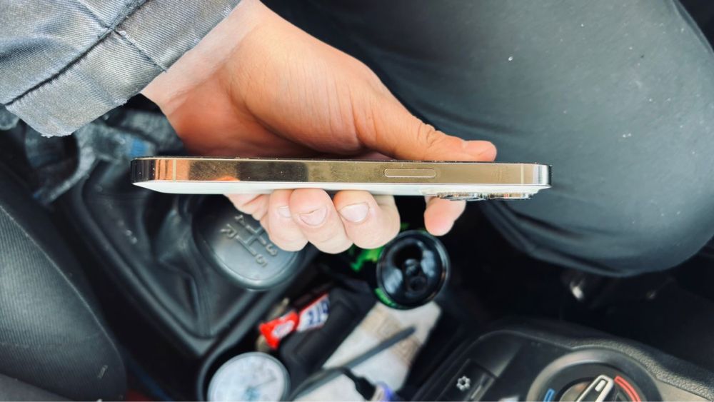 Apple 14 pro продам