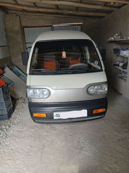 Дамас 2 сотилади