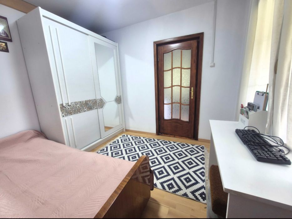 Casă cochetă, teren 1000mp, Sărata Dobreni, aproape de Piatra-Neamț