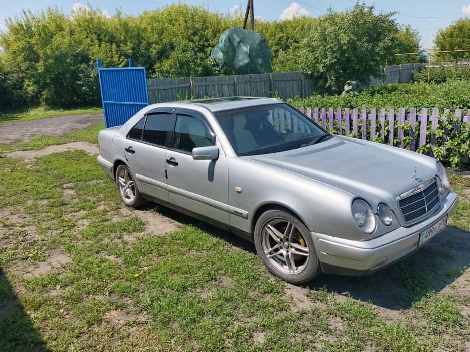 Продам мерседес w210