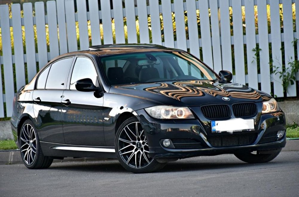 Vând BMW E90 2.0 177 Cp