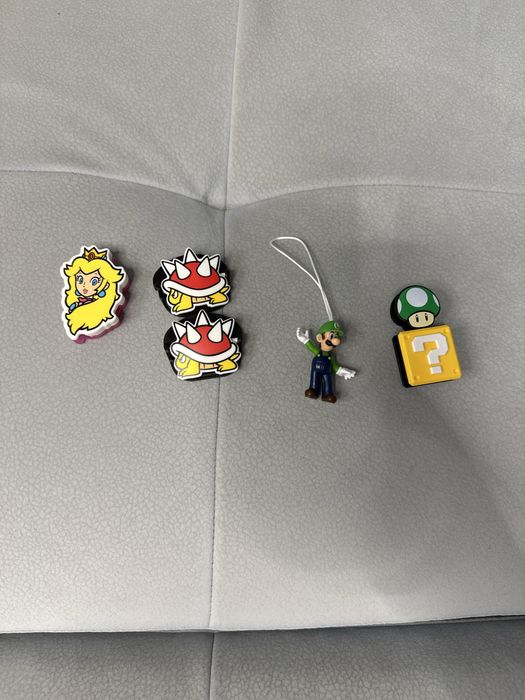 Kinder Joy Super Mario играчки