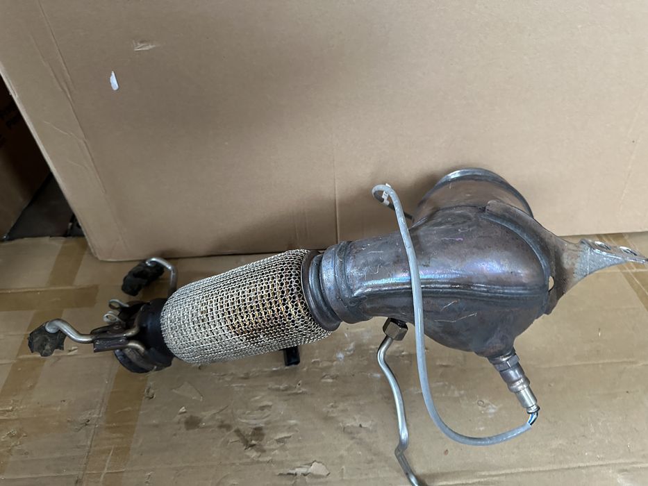 Catalizator BMW F60 X1 X2 F48 F39 U11 F45 F46