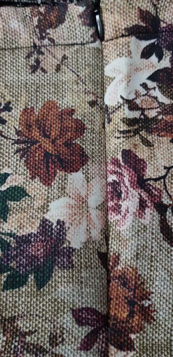 Pantaloni print floral
