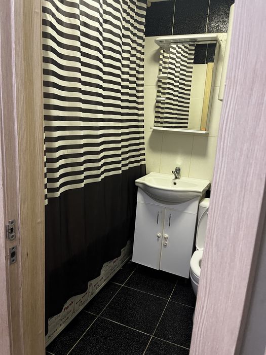 Сдам 1 комн посуточно