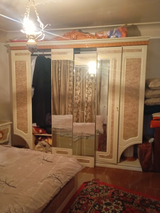 Спальный гарнитур