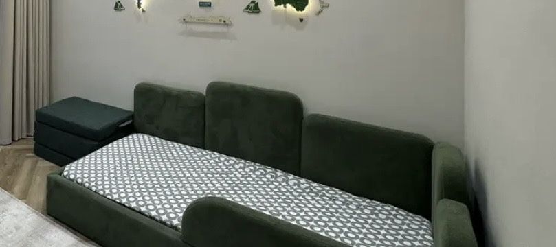 Продам Новую детскую кроватку можно подросткам