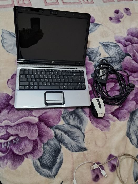 Noutbuk  ssd 128x 4 videokarta 1gb