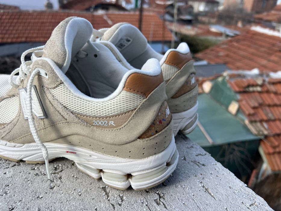 New Balance 2002 R 44