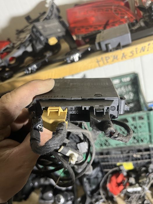 Calculator parcare audi a4 b8 8k0919475