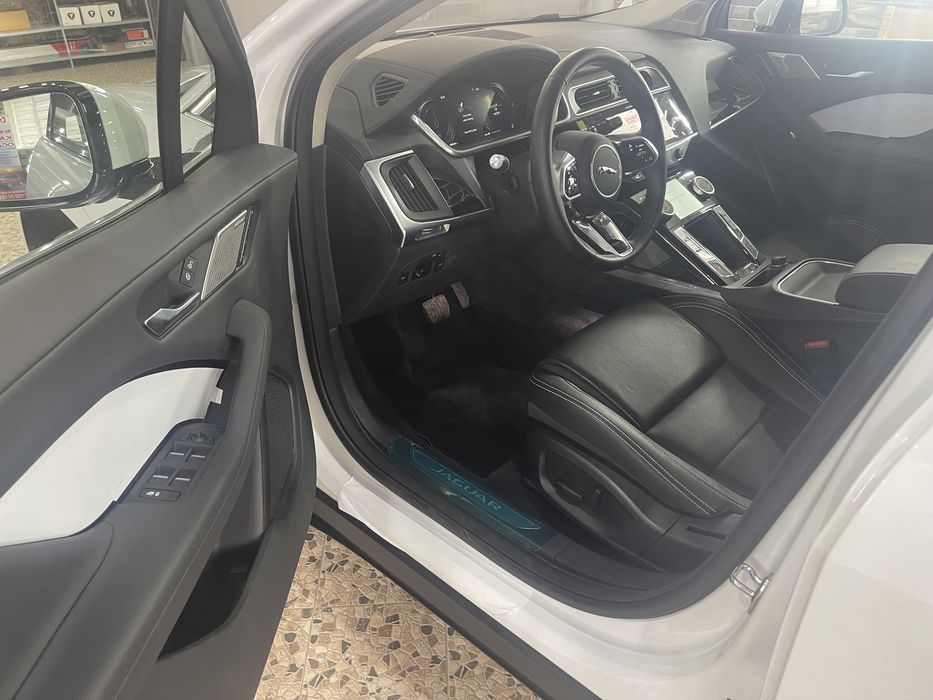Электромобиль Jaguar i-pace  ev -400s